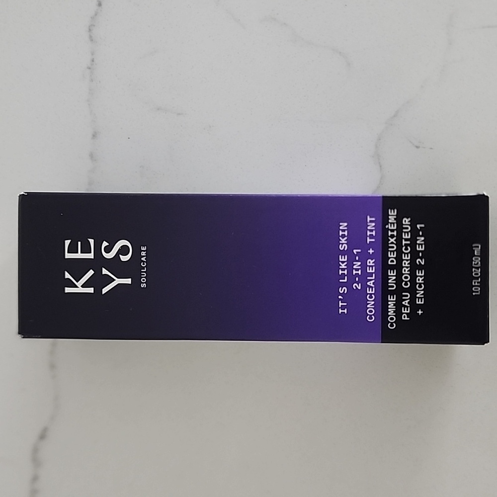 NWT KEYS Soulcare It’s Like Skin 2-in-1 Concealer and Tint 130-N Extra Light